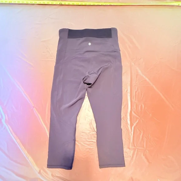 Lululemon Rogue Renegade Super High Rise Tight Crop Black Size 8/Medium - Picture 4 of 10